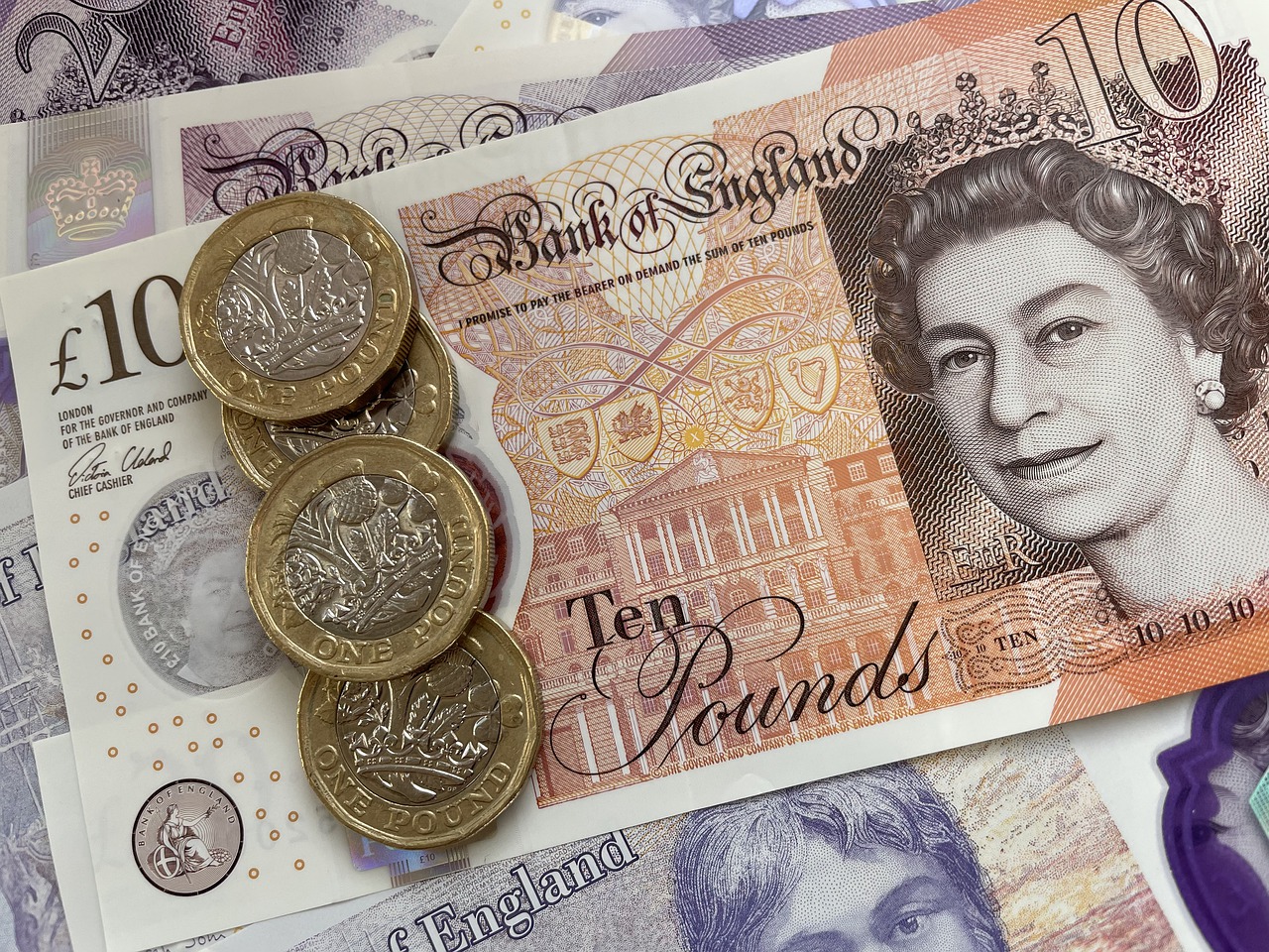 Pound Sterling Remains Dormant 