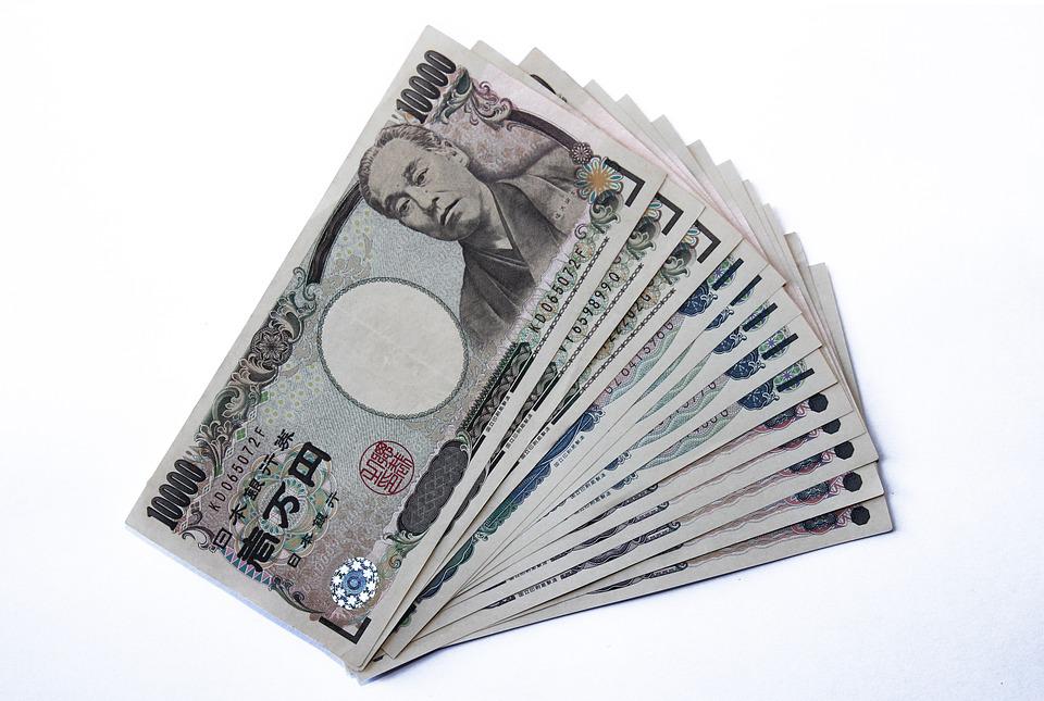 The Japanese Yen Begins the Week on the Back Foot Due to Multiple Factors