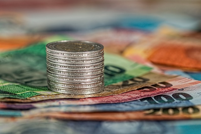 Central Bank Decisions Take Center Stage
